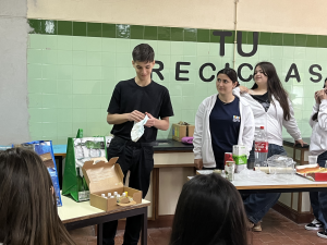 ECO-ESCOLAS: APRENDE A RECICLAR